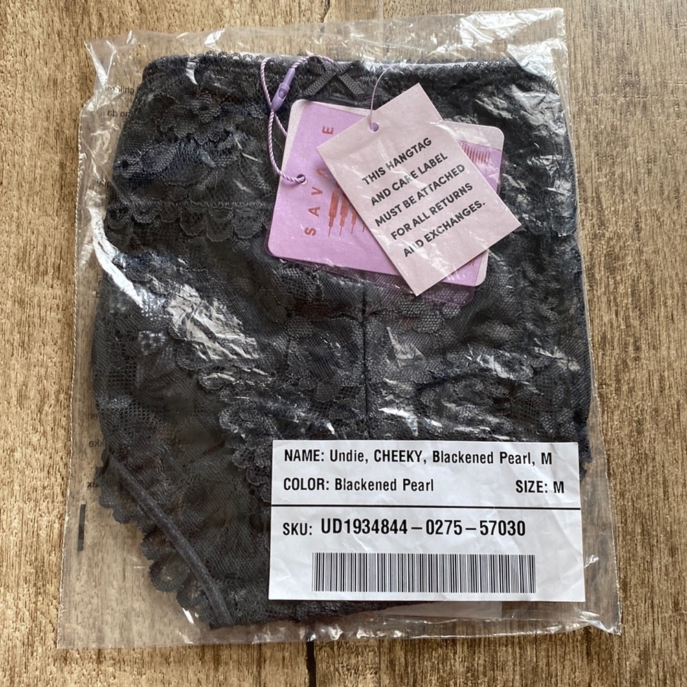 NWT! Savage x Fenty Cheeky Panty - Floral Lace in Blackened Pearl